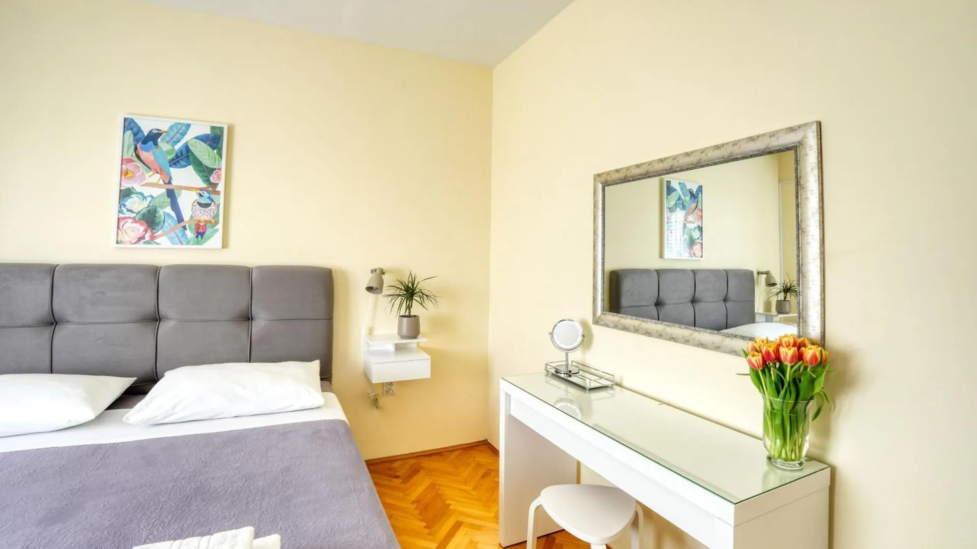 Apartment Apartmani Ana 10 Min. Hoda Od Centra Trogira Croatia