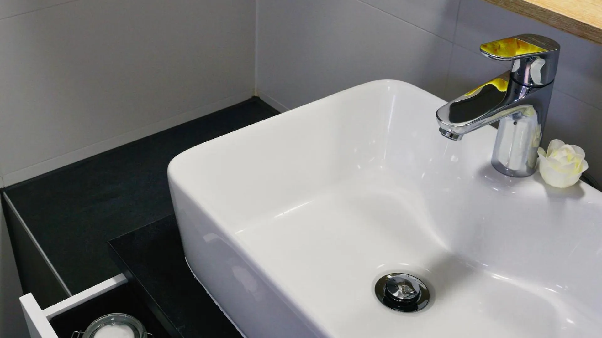 Apartmani Ana 10 Min. Hoda Od Centra Trogira Trogir
