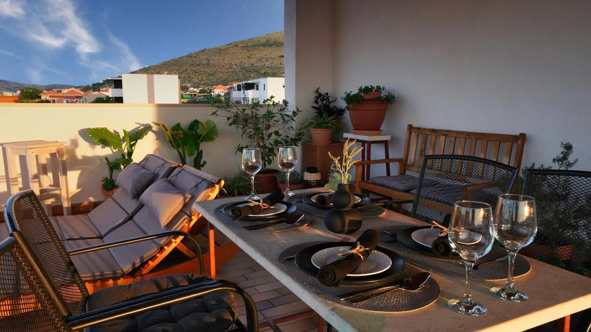 Apartment Apartmani Ana 10 Min. Hoda Od Centra Trogira Croatia